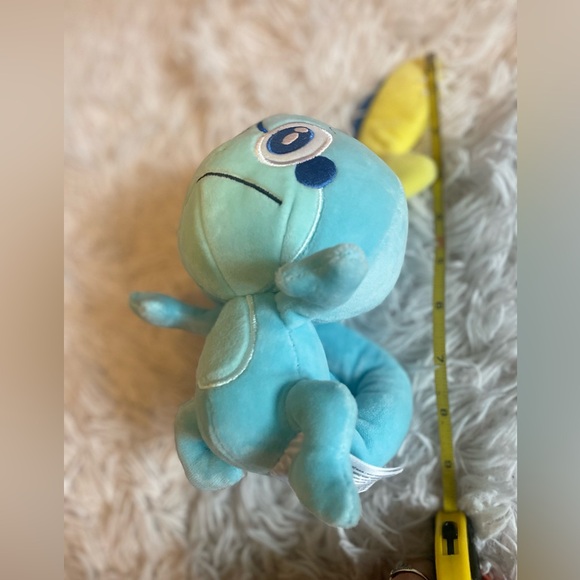 Pokémon Sword & Shield Sobble 10” Plush - Picture 8 of 8